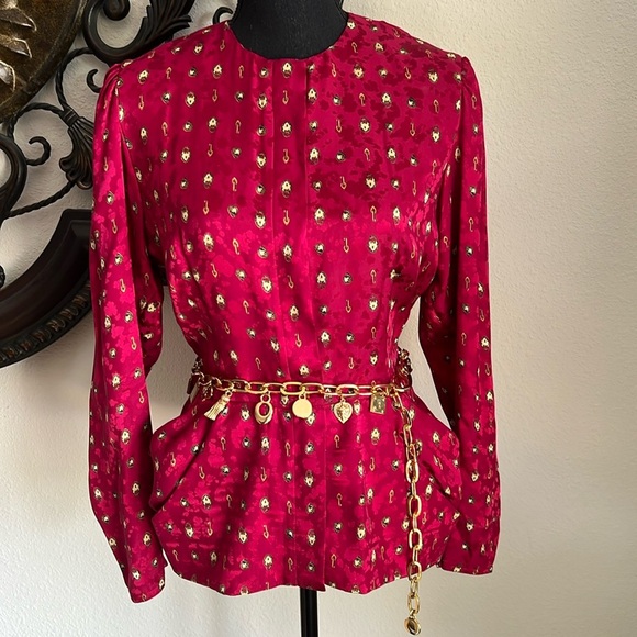 ESCADA Women’s Gold Tone Chain Link Charm Belt Made in Spain VINTAGE RARE FIND!! - Picture 2 of 15